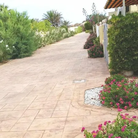 Residencial Olival-acceso Privado Playa Por Jardin Holiday home *